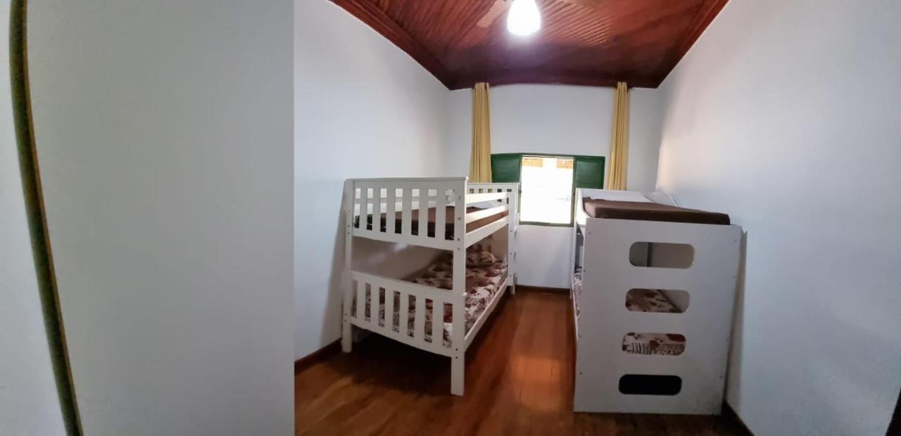 Villa Sitio Sebastiao Pereira Jambeiro Exterior foto