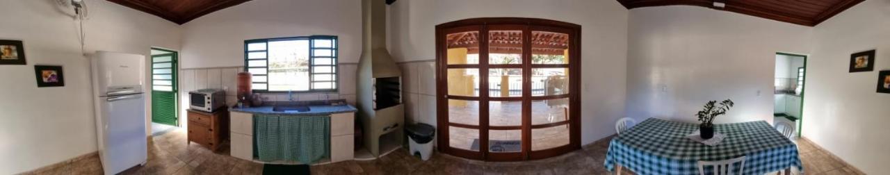 Villa Sitio Sebastiao Pereira Jambeiro Exterior foto